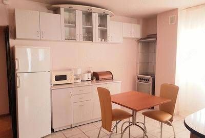 Apartament cu 2 camere decomandat în Central - 3
