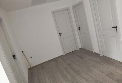 Casă cu 4 camere în Central - 6