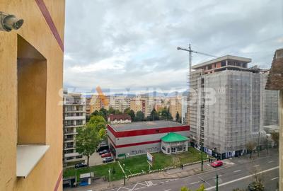 Apartament cu 2 camere semidecomandat, mobilat în Răcădău - 10