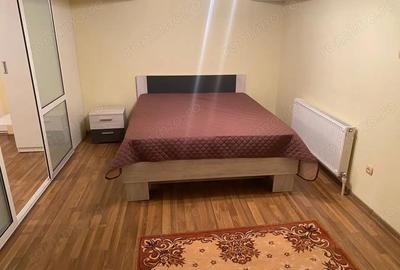 Apartament cu 2 camere decomandat în Olteniței
