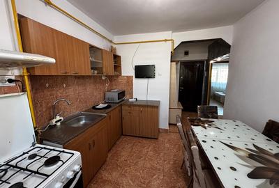 Garsoniera cf 1 Cartier Ostroveni zona Piata - 6