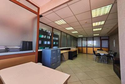 Se ofera spre inchiriere birou spatiu comercial in zona vitan de 44 mp, etaj 5. - 1