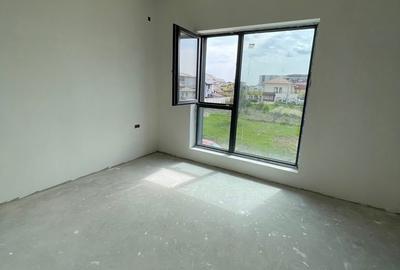 Casă cu 5 camere cu Teren 330 Mp în Central - 10