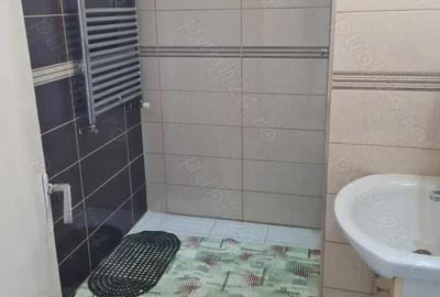 Apartament de vanzare - 4