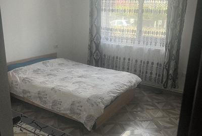 Casă cu 4 camere în Vadu Pașii - 7