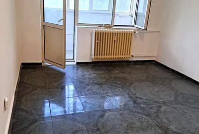 Apartament cu 3 camere decomandat în Tomis Nord