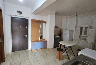 Inchiriez garsoniera - 4