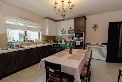 Casă cu 1 camere cu Piscina în Poenari - 13