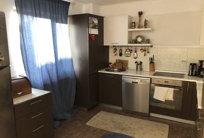 Casă cu 6 camere cu Teren 286 Mp în Eroii Revoluției - 5