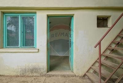 Casa saseasca de renovat, cu teren, Scheii Brasovului - 17