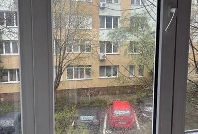 Apartament cu 3 camere semidecomandat în Drumul Taberei - 3