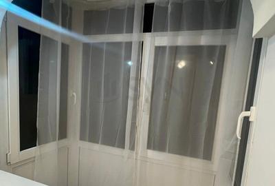 Apartament cu 2 camere decomandat, mobilat în P-ța Victoriei - 6