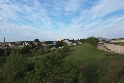 Teren de 1100 mp, în Siret - 10