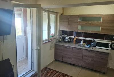 Apartament cu 2 camere decomandat în Central - 3