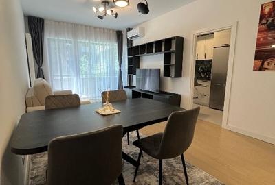 Apartament cu 2 camere semidecomandat, mobilat în Baza 3 - 5