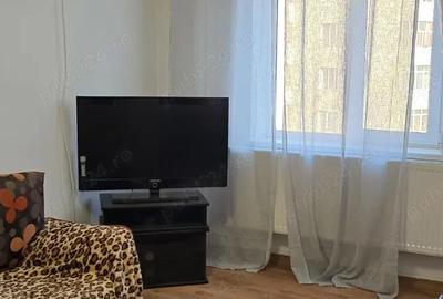 Apartament cu 2 camere decomandat în Central - 1