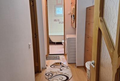 Apartament cu 3 camere decomandat în Baza 3 - 1