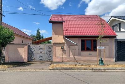 Casă, singur în curte, 500 mp, Muntele Găina. 157 000 E. Comision 0.