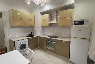 Garsonieră decomandată în Central - 3