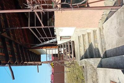 Casă cu Teren 1500 Mp în Târpești - 2