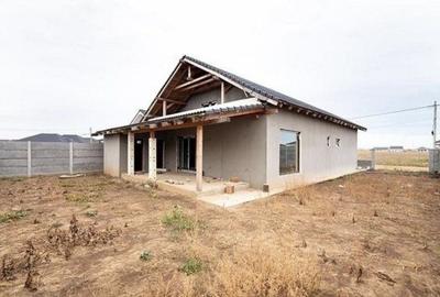 Casă cu 3 camere cu Canalizare în Sântandrei - 2