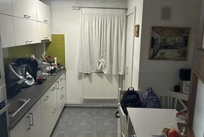 Apartament cu 3 camere decomandat în Zorilor - 2