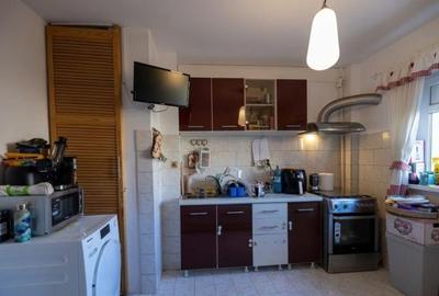 APARTAMENT 2 CAMERE 4/8 BL 1983 REABILITAT STRADAL VEDERE SPATE - 4