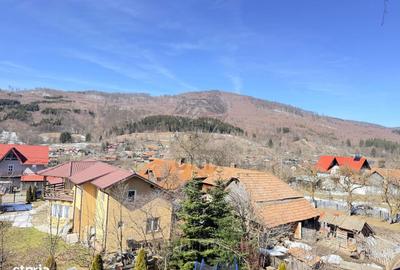 Casă cu 8 camere cu Teren 1280 Mp în Valea Doftanei - 19