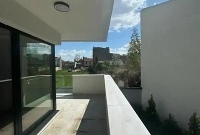 Unirii Ultracentral | Ap 4 camere | Finisaje Premium  | 2 parcari |