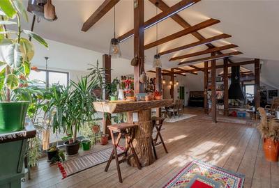 Casă individuală cu 7 camere cu Canalizare în Bucium - 25