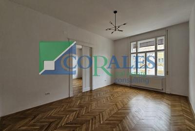 Apartament cu 3 camere circular în Central - 1