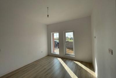 Duplex 4 dormitoare-2 Bai-129 Mp- Super Pret-Pozitie Excelenta-Ghiroda - 2