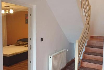 Casă cu 5 camere în Central - 2