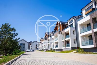 Direct dezv. - Ap. 3 camere la cheie + balcon, jaluzele electrice