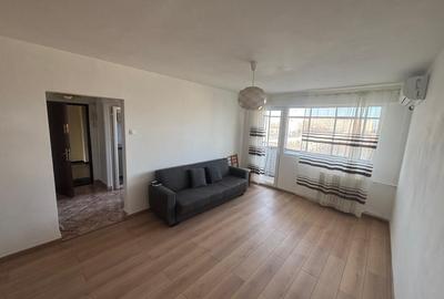 Apartament cu 2 camere semidecomandat, mobilat în Costin Georgian