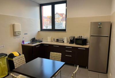 Spațiu comercial, de 50 mp, în Central