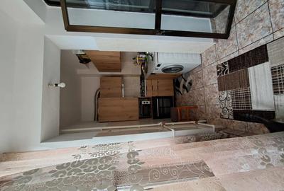 Proprietar efer spre vanzare garsoniera zona far 34mp etaj 1 - 1