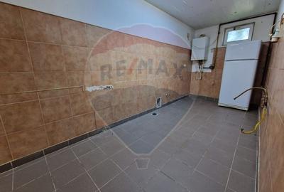 Spatiu comercial de inchiriat 200mp- Mihail Kogalniceanu- Constanta - 3