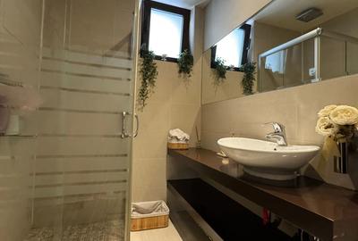 Casă cu 6 camere cu Canalizare în Voluntari - 8