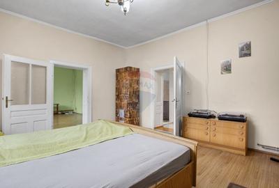 Casa si teren 2173 mp de vanzare in Tipar , la 12km de Chisineu Cris - 7