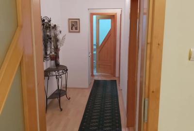 Inchiriez apartament Alba Iulia Transilvaniei bl 3EFG ap 97 etaj 5 - 3
