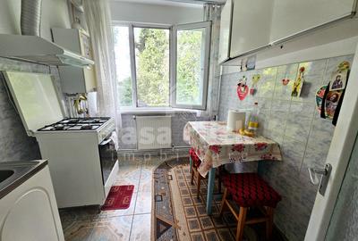 Apartament 3 camere Micro 16, etaj 1 - 11