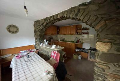 Casă cu 3 camere în Bulz - 5