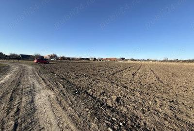 Spațiu comercial, în Chichiș - 4