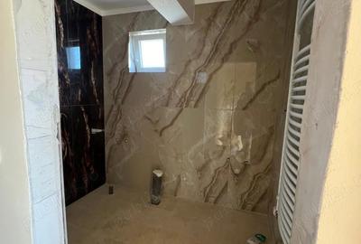 Casă cu 5 camere în Giarmata - 1