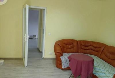 Casă cu 3 camere cu Teren 200 Mp în Central - 3