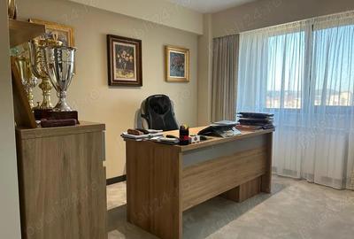 Apartament cu 3 camere decomandat în Nufărul - 10