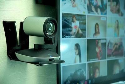 Model online in Bucure?ti - 5