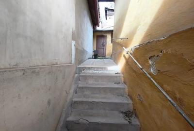 Casă cu 5 camere cu Teren 218 Mp în Muncitoresc - 6