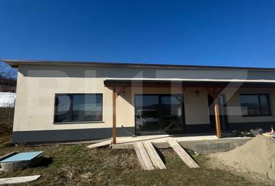 Casă cu 2 camere cu Teren 900 Mp în Central - 3